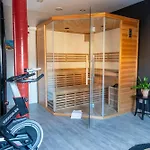 Apartment Sejour Bien Etre A Grand Espace Sauna Prive Et Acces Autoroute