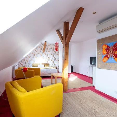 Sejour Bien Etre A Grand Espace Sauna Prive Et Acces Autoroute 公寓